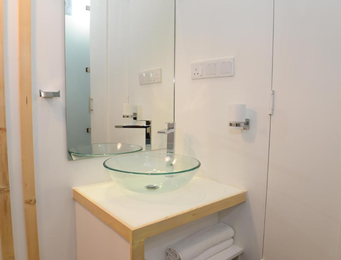 Portia Hotel & Spa Dhiffushi Dış mekan fotoğraf