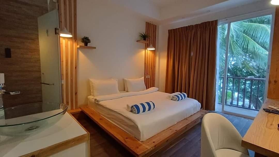 Portia Hotel & Spa Dhiffushi Dış mekan fotoğraf
